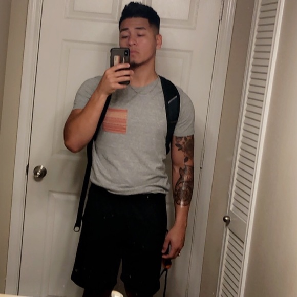 Meet your Posher, Gerardo - Picture 1 of 1